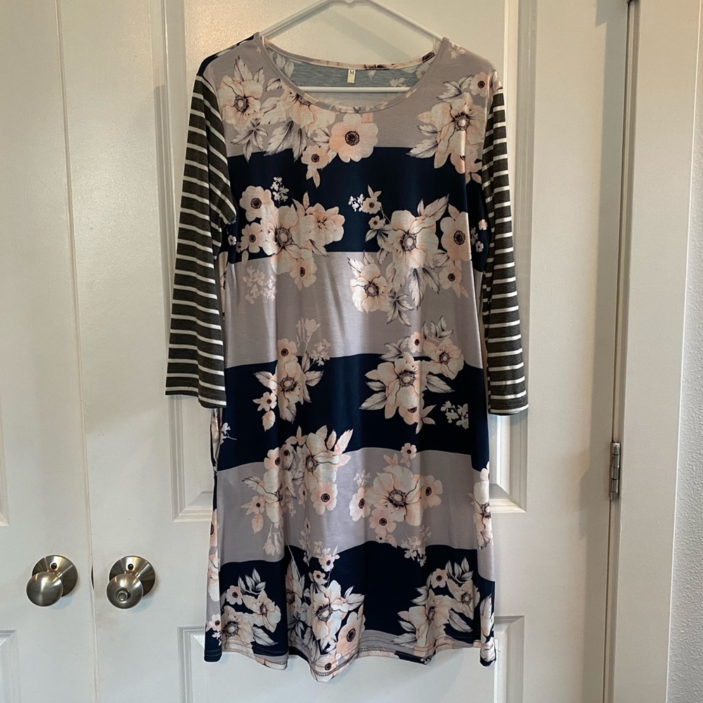 3/4 sleeve swing dress